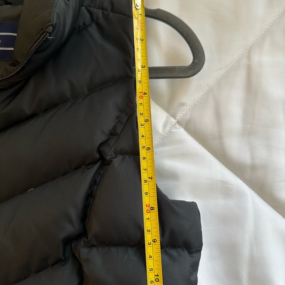 Lands' End Down Vest - Picture 5 of 9